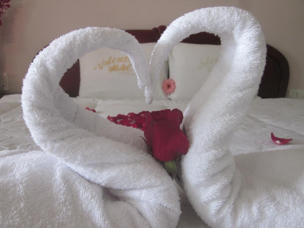 Valentine Hotel Hue Pokój zdjęcie