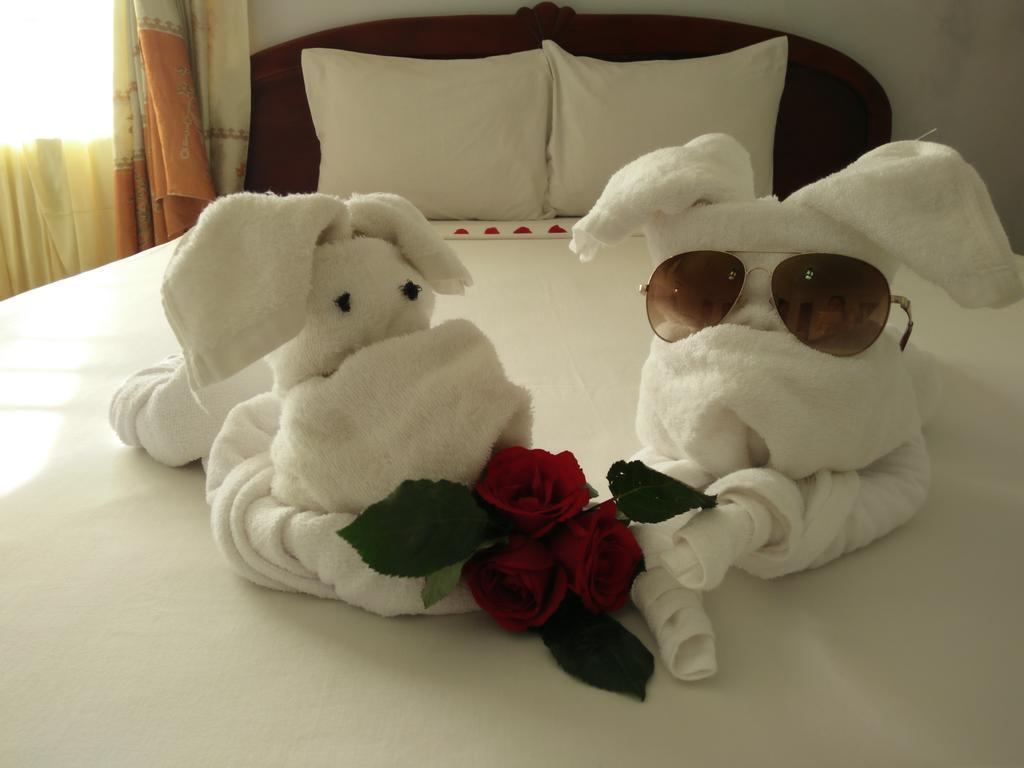 Valentine Hotel Hue Zewnętrze zdjęcie