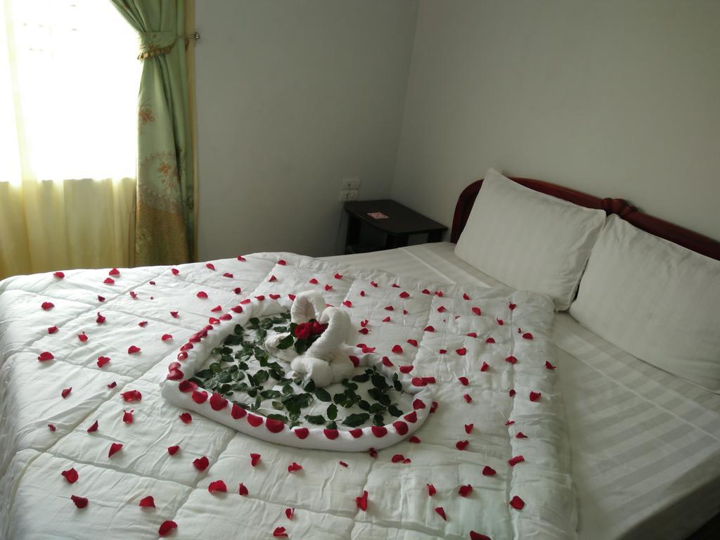 Valentine Hotel Hue Zewnętrze zdjęcie