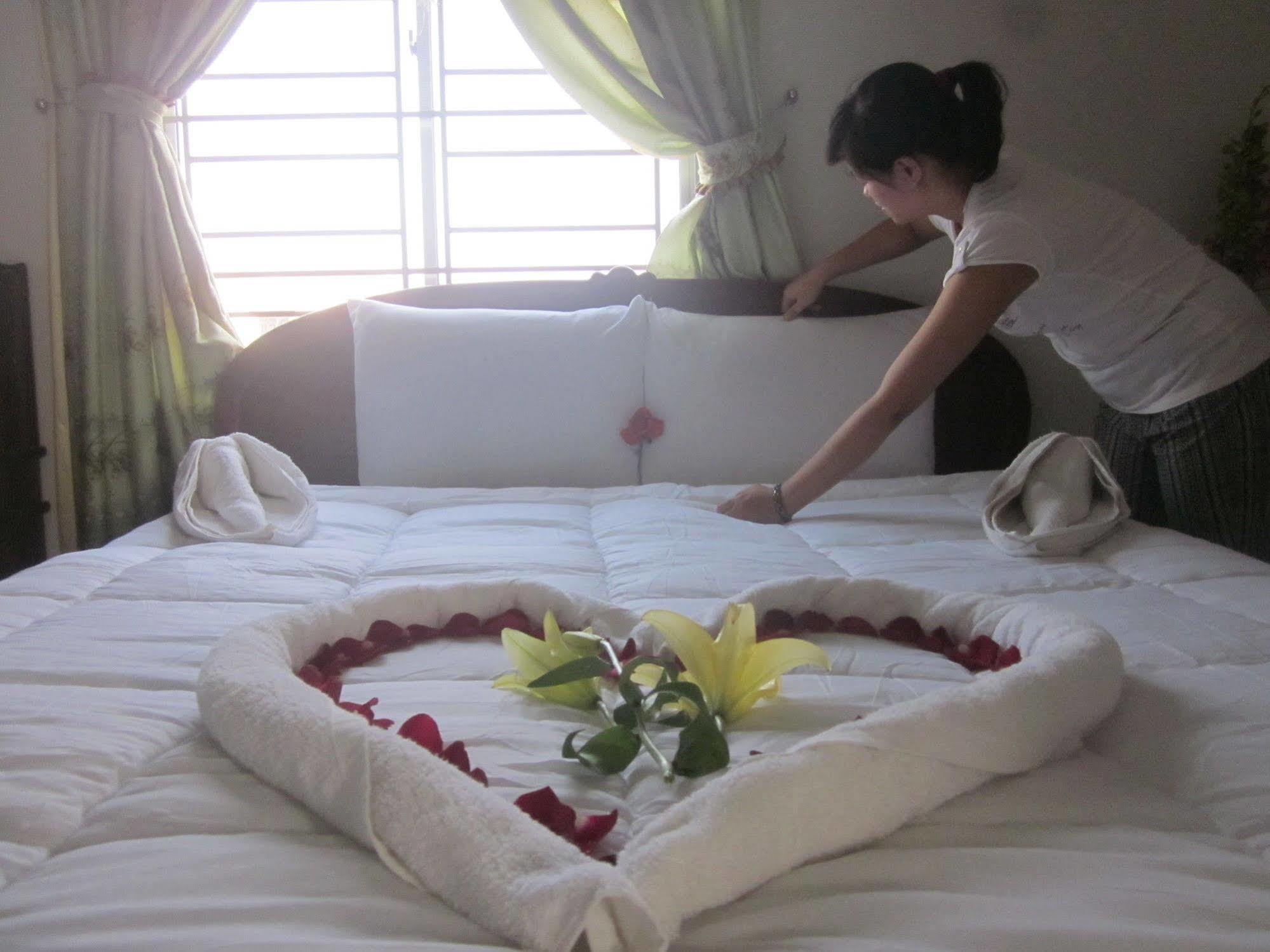 Valentine Hotel Hue Zewnętrze zdjęcie