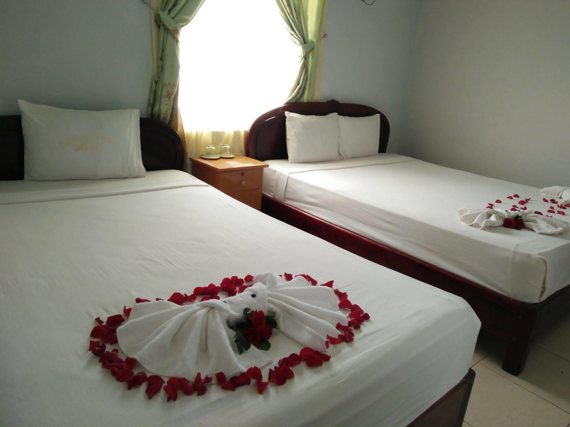 Valentine Hotel Hue Zewnętrze zdjęcie